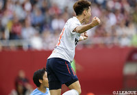 味方からのスルーパスに抜け出した橋本 拳人(FC東京)がゴール前で足を伸ばして押し込み、追加点!橋本は感情を爆発させる!【明治安田J1 第29節 神戸vsFC東京】