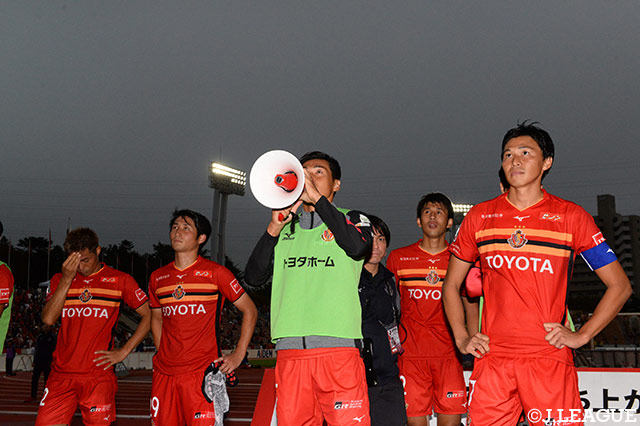 ホームで完敗を喫した名古屋。フィッカデンティ監督就任後、2分1敗でまたしても勝利を手にできず【明治安田Ｊ１ 第29節 名古屋vs仙台】