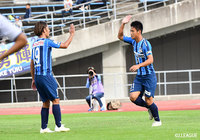 右サイドから鋭いクロスを放り込むと、相手のミスを誘い、オウンゴールで讃岐が同点に追いつく【明治安田Ｊ３ 第27節 讃岐vsG大23】