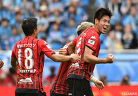 ラストプレーで得たCKにキッカーは福森。高精度のクロスに深井 一希がドンピシャで頭で合わせ、札幌が土壇場で同点に追いつく！【ルヴァンカップ 決勝 札幌vs川崎Ｆ】