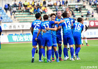 上位対決を制したのはホームの徳島。11試合負けなしで5位に浮上した【明治安田Ｊ２ 第38節 徳島vs水戸】