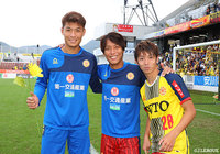 鮮やかな逆転勝利を収めた北九州が3連勝で首位の座を堅持した【明治安田Ｊ３ 第28節 北九州vsYS横浜】