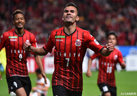 札幌が細かいパス交換からチャンスを作ると、最後はルーカス フェルナンデスが押し込み試合を決定づける3点目を獲得【明治安田Ｊ１ 第30節 札幌vs名古屋】