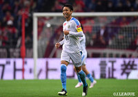 小林 悠がクロスに対して相手の背後から斜めに入って頭で合わせ、川崎Fが追加点を奪取【明治安田J1 第32節 浦和vs川崎F】