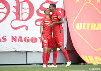 ジョーからのヒールパスを受けた前田 直輝が右足で流し込み、この日2ゴール目を獲得!名古屋が試合を決定づける3点目を挙げる【明治安田J1 第31節 名古屋vs神戸】