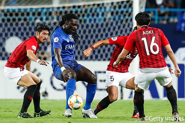 浦和守備陣が、アルヒラルの攻撃を牽引するバフェティンビ ゴミスに人数をかけて対応【ACL 決勝 第1戦 アルヒラルvs浦和】