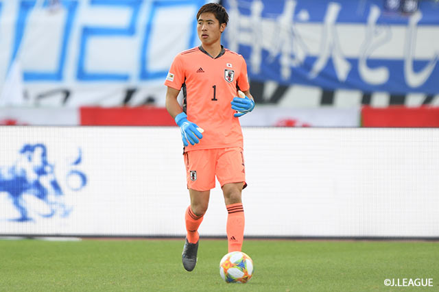 正確なキャッチングやパンチングでチームをピンチの場面から救った大迫 敬介（広島）【国際親善試合 U-22日本vsU-22コロンビア】