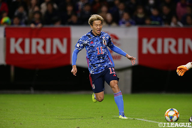 後半途中から投入された永井 謙佑（FC東京）。少ない出場時間の中、前線からのチェイシングなど、気持ちを前面に押し出すプレーをみせた【国際親善試合 日本vsベネズエラ】