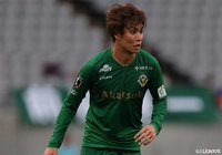 小池 純輝がハットトリックを達成し、東京Ｖがリードを4点に広げる【明治安田Ｊ２ 第42節 東京Ｖvs岐阜】