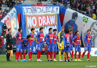 逆転優勝を狙うFC東京は、最終節の横浜FMとの直接対決に4点差以上での勝利が必要となった【明治安田Ｊ１ 第33節 FC東京vs浦和】