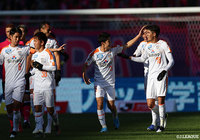 CKから混戦が生まれると、こぼれ球に反応したエウシーニョが右足を振り抜き、清水が先手を奪う【明治安田Ｊ１ 第33節 Ｃ大阪vs清水】