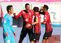 菅のクロスにジェイがドンピシャヘッドで合わせ、札幌が開始4分で先制点を奪う【明治安田Ｊ１ 第33節 鳥栖vs札幌】