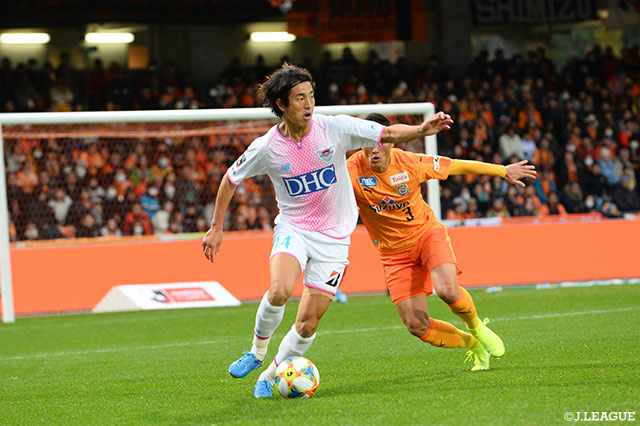 後半残り僅かの時間に投入された金崎 夢生（鳥栖）だったが、この日はゴールを奪えず【明治安田Ｊ１ 第34節 清水vs鳥栖】