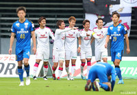 流れるようなパスワークで相手を翻弄し、最後はゴール手前でフリーの奥埜 博亮（#25）が左隅に押し込み、Ｃ大阪がリードを2点に広げる【明治安田Ｊ１ 第34節 大分vsＣ大阪】