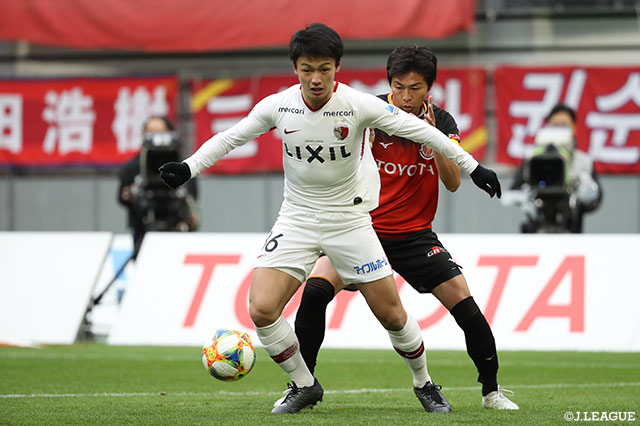 73分に途中出場した上田 綺世（鹿島）はポストプレー、裏抜け、ミドルシュートなど多彩な攻撃で相手を翻弄【明治安田Ｊ１ 第34節 名古屋vs鹿島】