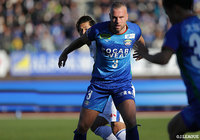 ヨルディ バイス（徳島）は力強い守備で最後まで山形に得点を許さなかった【Ｊ１参入プレーオフ 2回戦 徳島vs山形】