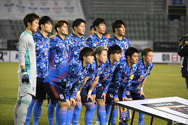 日本のスターティングメンバー。今季のＪ１得点王かつMVPの仲川 輝人（横浜FM/#10）が代表初キャップを飾る！【EAFF E-1 サッカー選手権2019 日本vs香港】