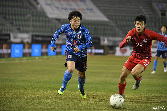 右サイドに入った相馬 勇紀（鹿島）。得意のドリブルを仕掛け、何度もチャンスを演出した【EAFF E-1 サッカー選手権2019 日本vs香港】
