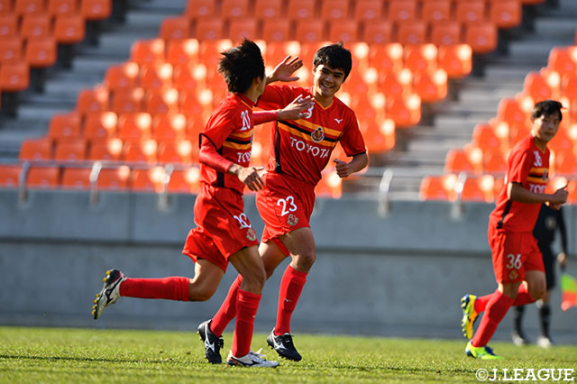 58分、石川 真丸の得点で名古屋Ｕ－１８が同点に追いつく！【JINYC GS 第3節 ライト・トゥ・ドリームvs名古屋Ｕ－１８】