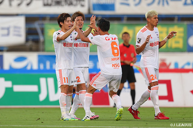 【明治安田Ｊ２ 第2節 甲府vs新潟】