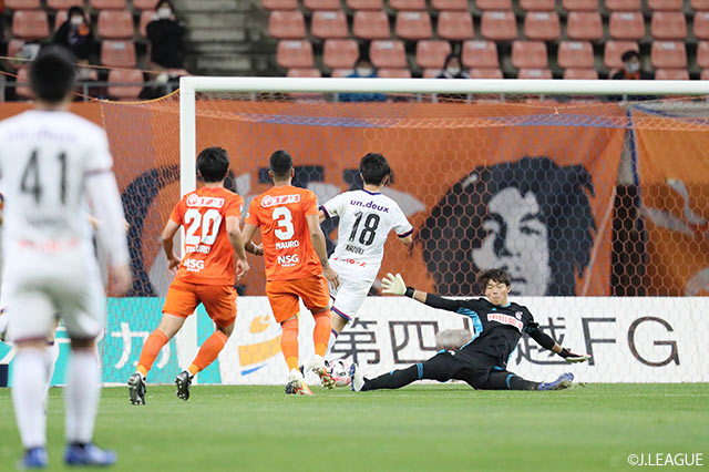 【明治安田Ｊ２ 第28節 新潟vs岡山】