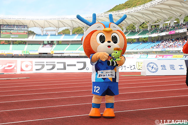 【明治安田Ｊ２ 第30節 長崎vs水戸】	