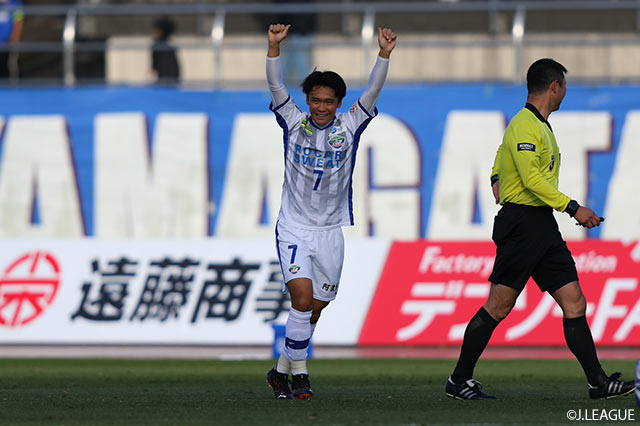 【明治安田Ｊ２ 第34節 山形vs徳島】