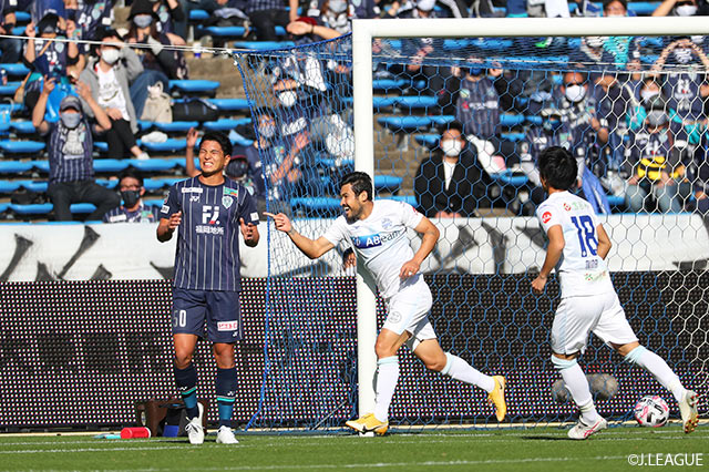 【明治安田Ｊ２ 第35節 福岡vs山形】