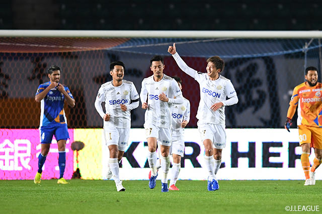 【明治安田Ｊ２ 第36節 長崎vs松本】