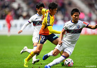 【明治安田Ｊ２ 第37節 北九州vs岡山】