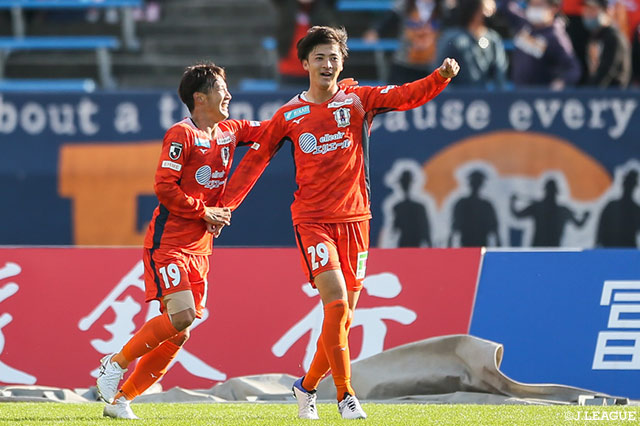 【明治安田Ｊ２ 第37節 愛媛vs水戸】