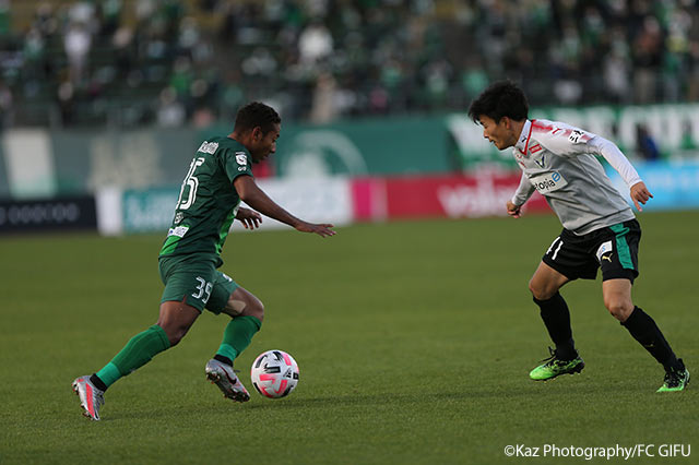 【明治安田Ｊ３ 第31節 岐阜vs鳥取】