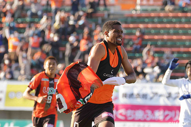 【明治安田Ｊ２ 第39節 山口vs北九州】