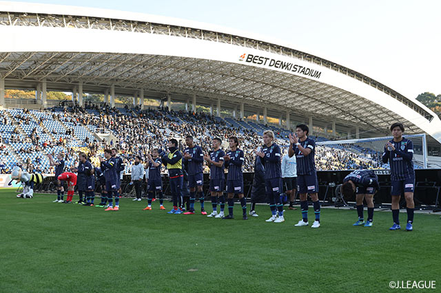 明治安田Ｊ２ 第39節 福岡vs金沢