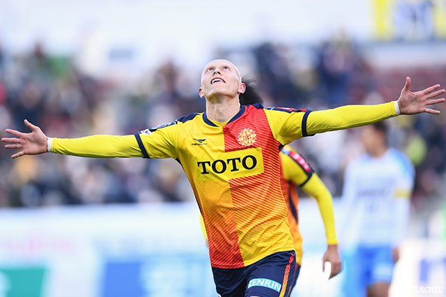 明治安田Ｊ２ 第40節 北九州vs磐田