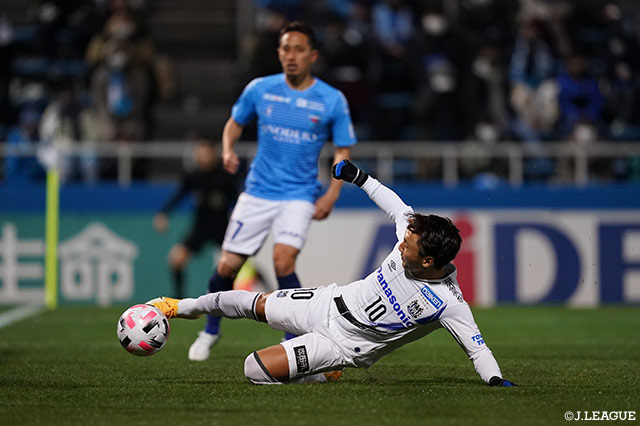 【明治安田Ｊ１ 第33節 横浜FCvsＧ大阪】