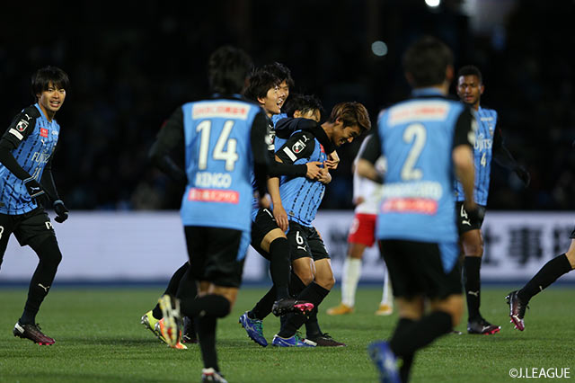 【明治安田Ｊ１ 第33節 川崎Ｆvs浦和】