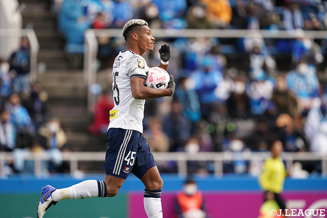 【明治安田Ｊ１ 第34節 横浜FCvs横浜FM】