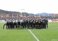 【明治安田Ｊ２ 第42節 山口vs山形】