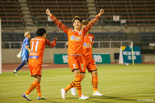 【明治安田Ｊ２ 第9節 愛媛vs松本】