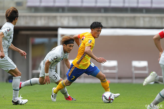 【明治安田Ｊ１ 第14節 仙台vs福岡】