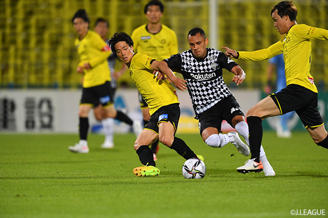 【明治安田Ｊ１ 第16節 柏vs神戸】