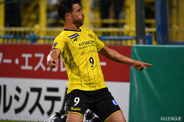 【明治安田Ｊ１ 第22節 柏vs鹿島】