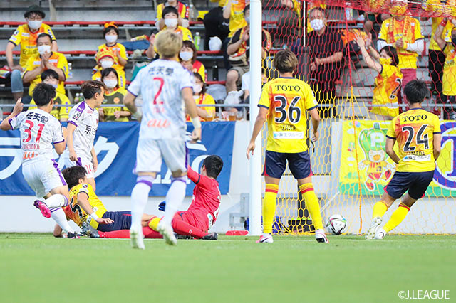 【明治安田Ｊ２ 第22節 北九州vs京都】