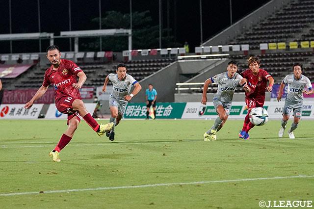 【明治安田Ｊ２ 第27節 琉球vs秋田】