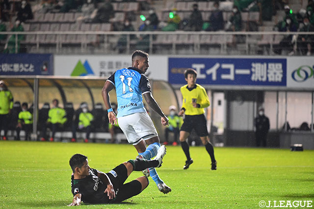 【明治安田Ｊ２ 第28節 松本vs磐田】