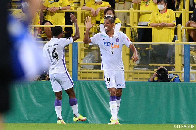 【明治安田Ｊ１ 第29節 柏vs広島】