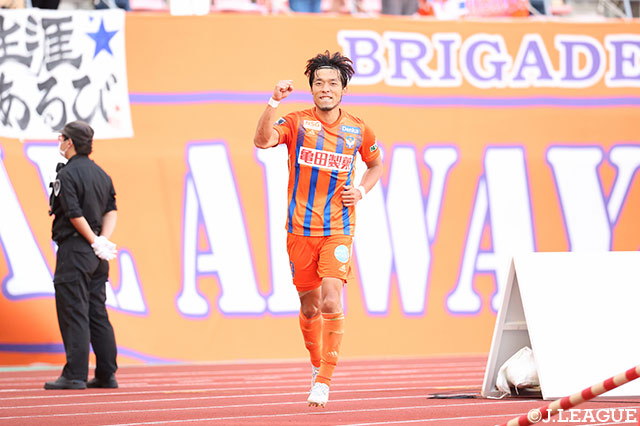 【明治安田Ｊ２ 第33節 新潟vs山口】