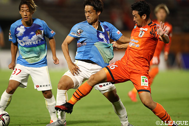 【明治安田Ｊ２ 第34節 琉球vs愛媛】