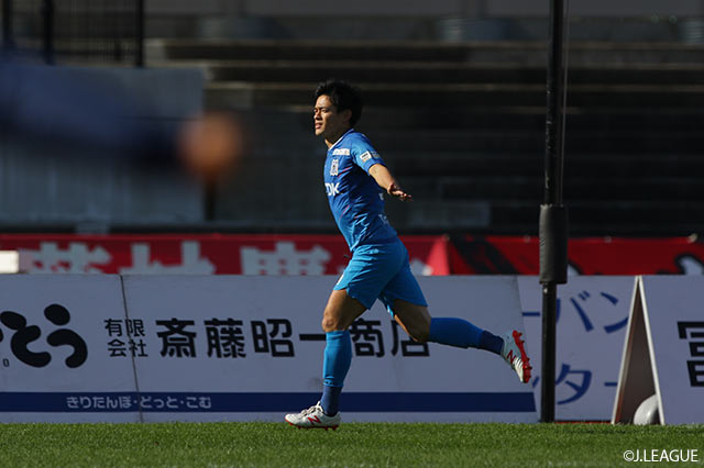 【明治安田Ｊ２ 第36節 秋田vs金沢】